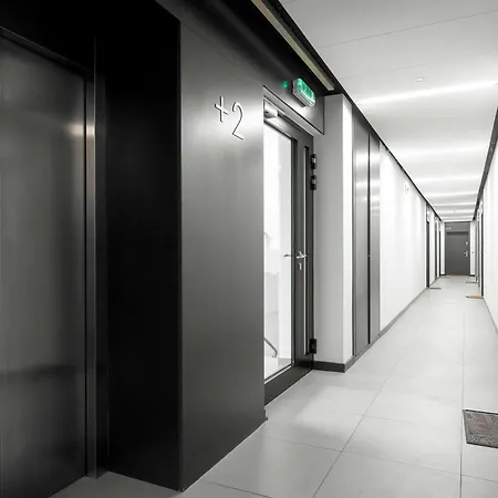 Polwiejska Modern With Ac & Remote Work In Centre By Renters Appartement Poznań